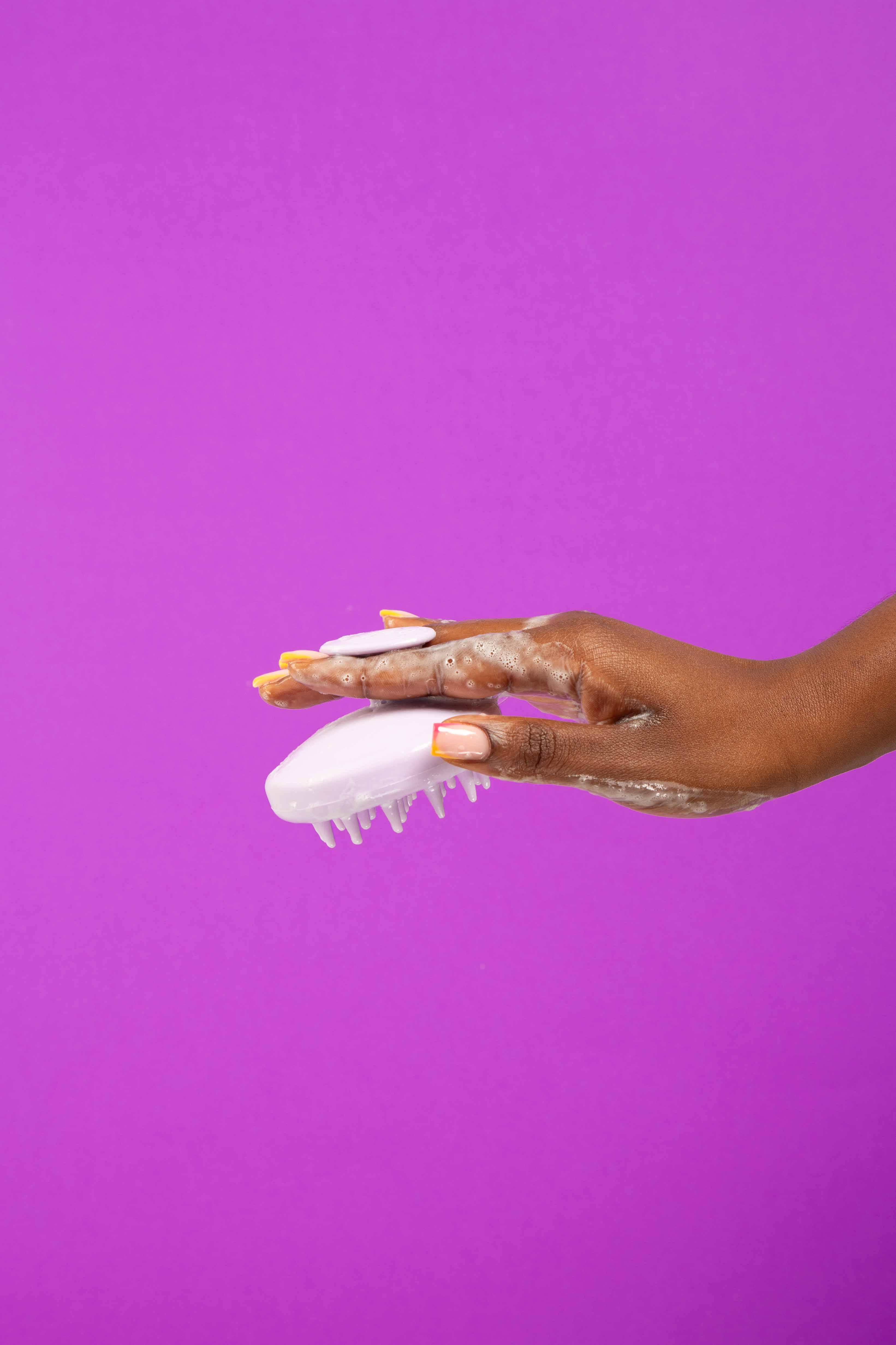 Only Curls Scalp Massager - Lilac - Image 7