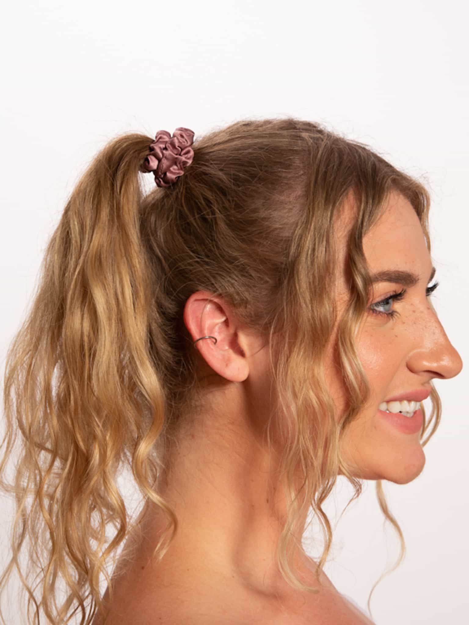 Only Curls Silk Scrunchies - Dusty Pink Mini - Image 2